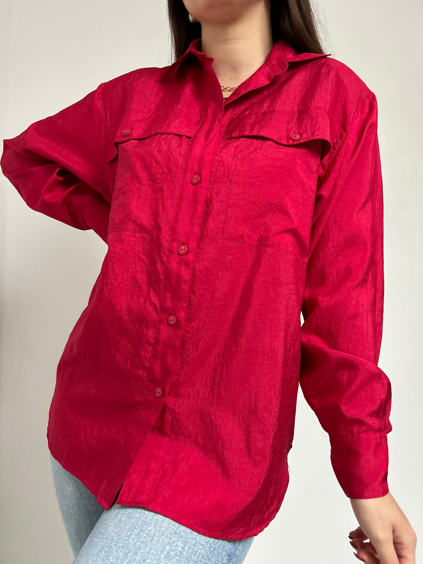 Chemise oversize rouge satiné 90s Taille 40