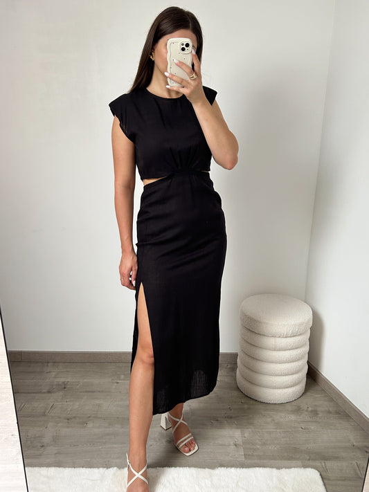 Robe Monica