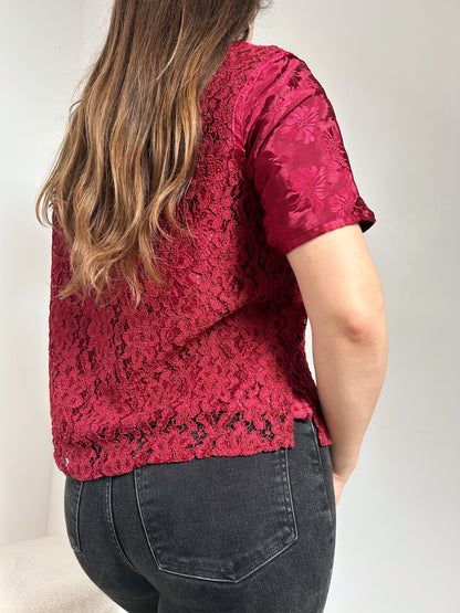 Blouse en dentelle bordeaux 90s Taille 36/38