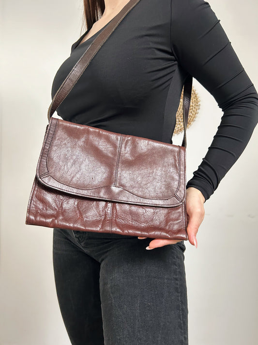 Pochette en cuir marron 70s