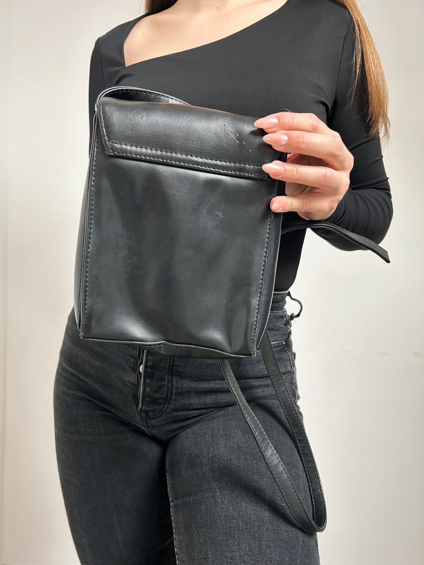 80s Black Leather Shoulder Bag