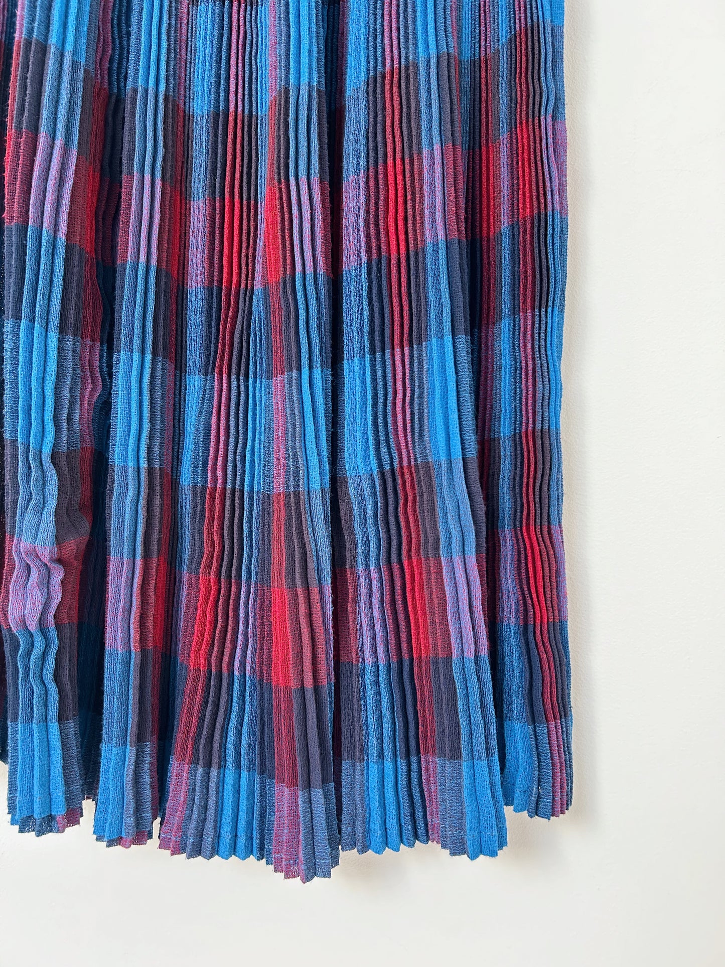 Long pleated plaid skirt 80s Size 34