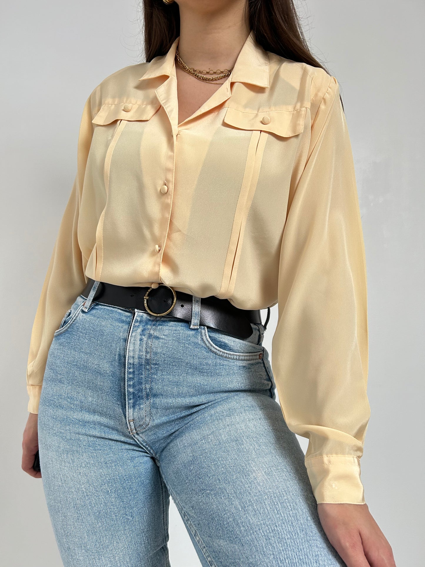 Chemise oversize jaune satiné 90s Taille 38/40