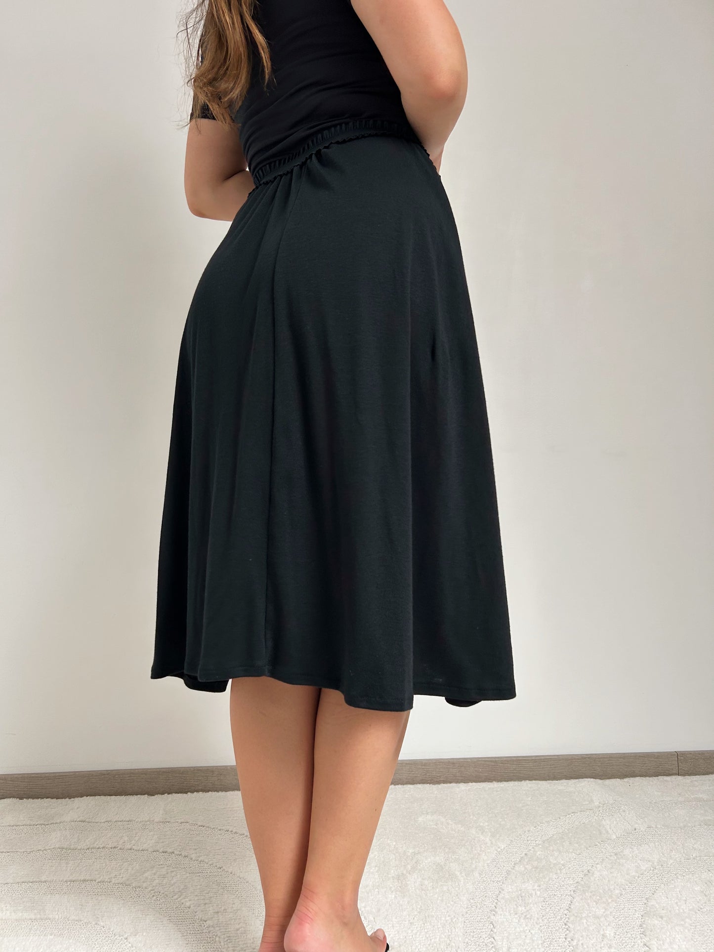 Jupe noire boutonnée 90s Taille 36/38