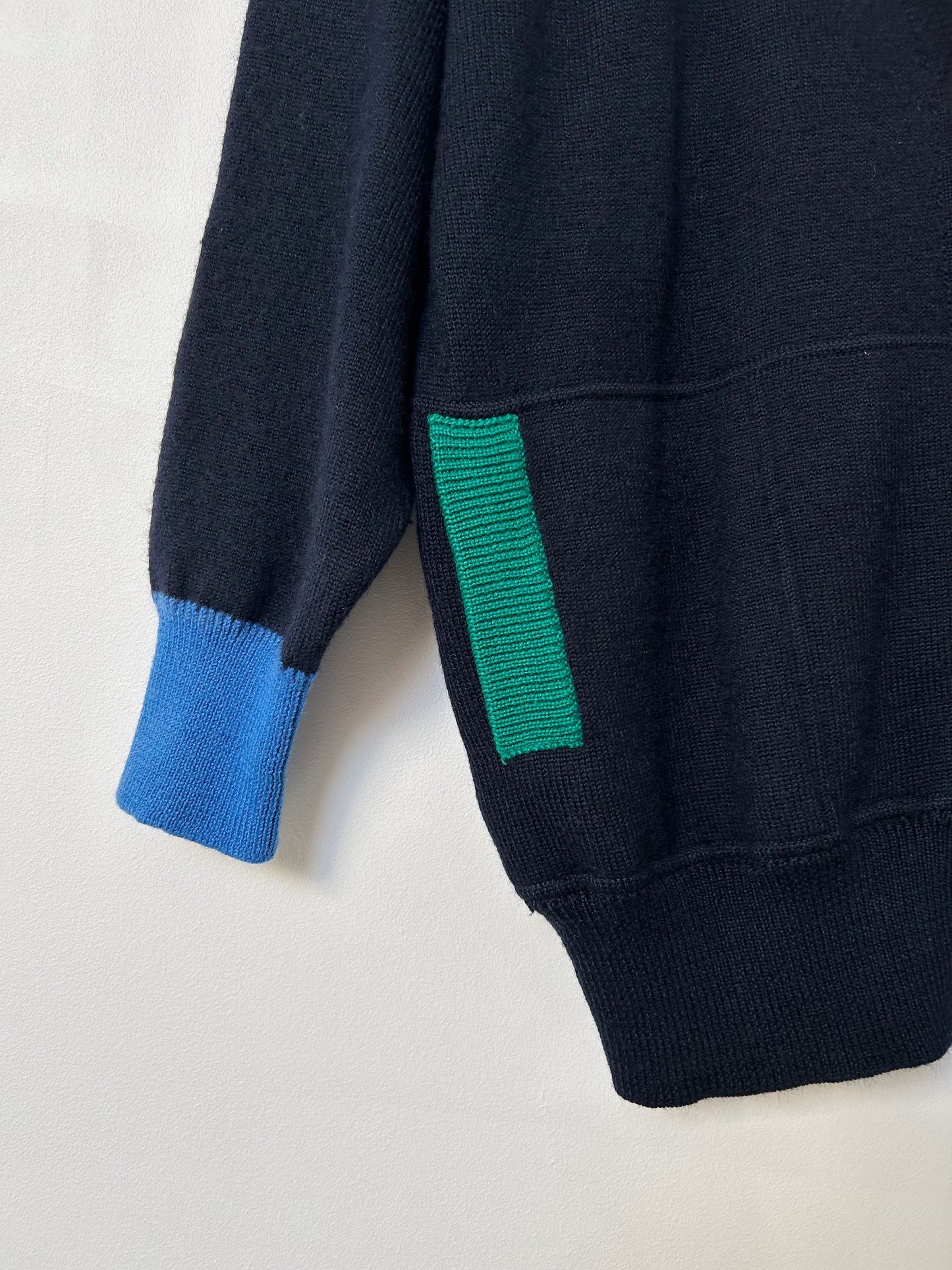 Cardigan bleu marine avec détails multicolores 90s Taille 40