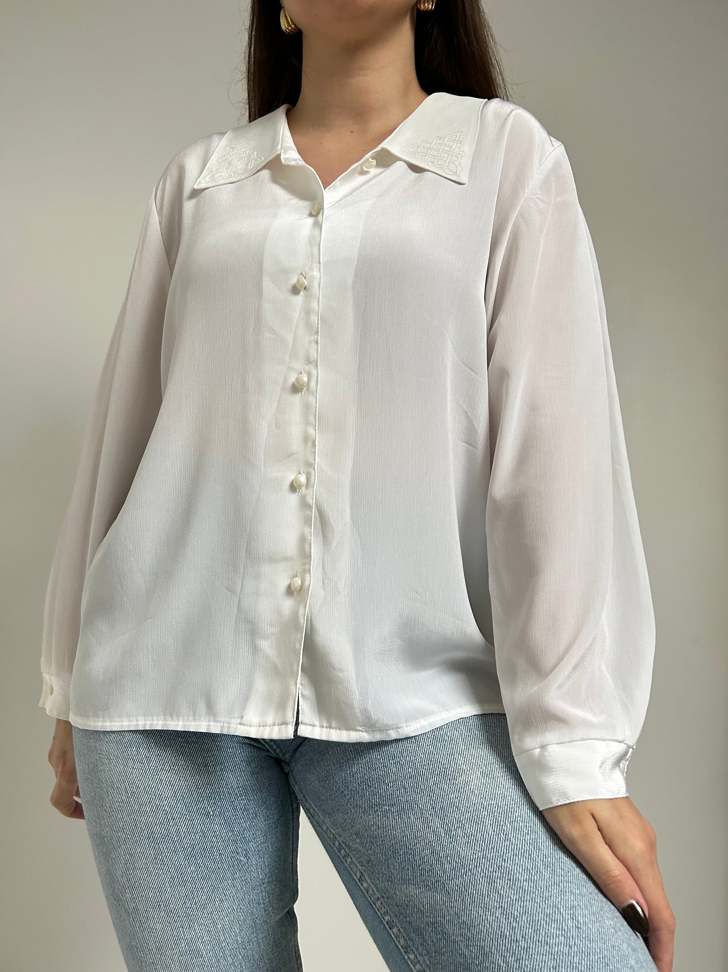 Chemise blanc satiné col brodé 90s Taille 38 à 42