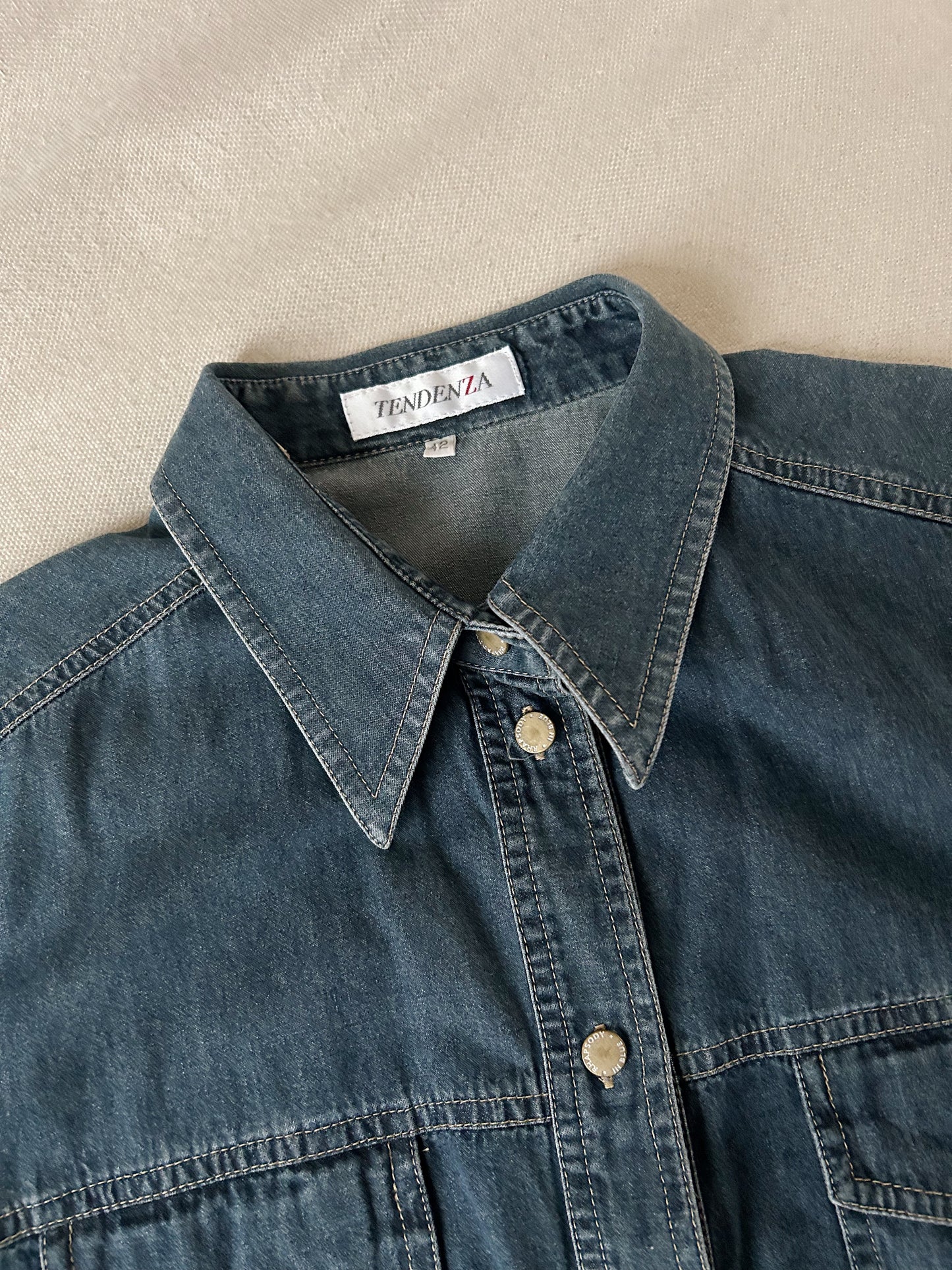 Chemise en jean manches courtes 90s Taille 38