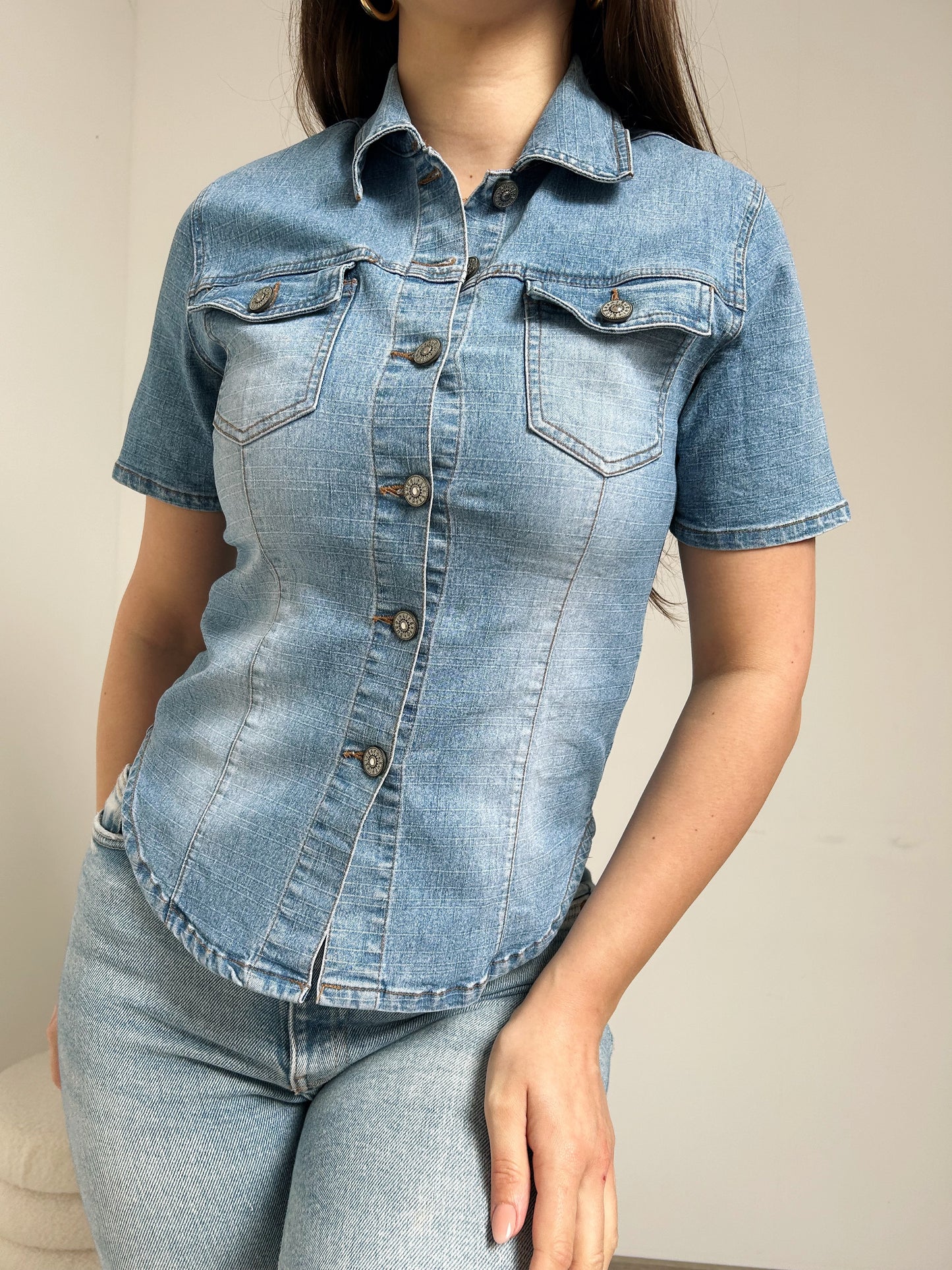 90s washed short sleeve denim shirt Size 34/36