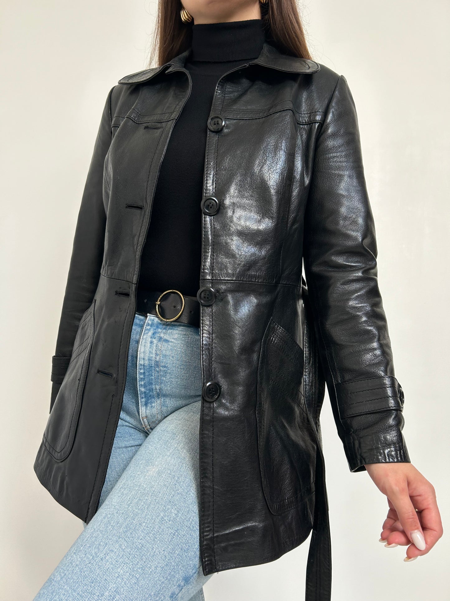 Longue veste en cuir noir 70s Taille 36