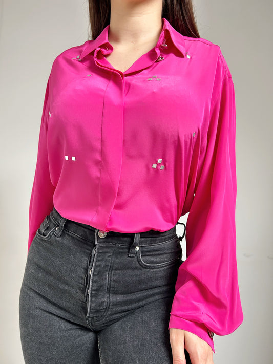 Pink oversized shirt with 90s metallic details Size 38/40