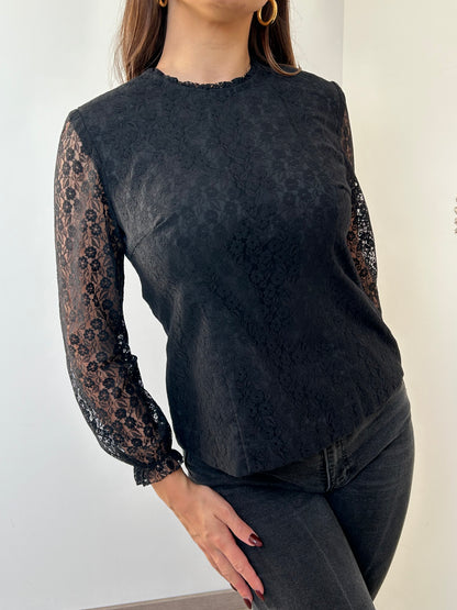 Top en dentelle noir 70s Taille 36