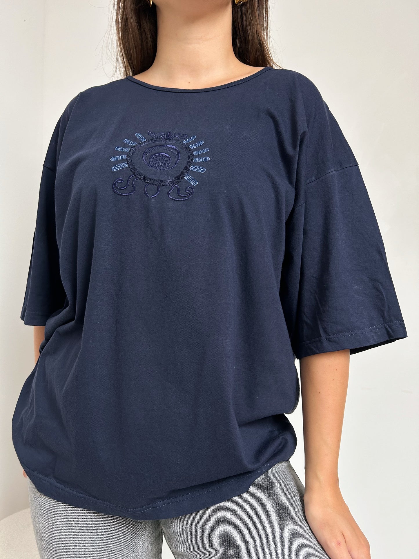 Navy Blue Embroidered 90s T-Shirt Size 38 to 42