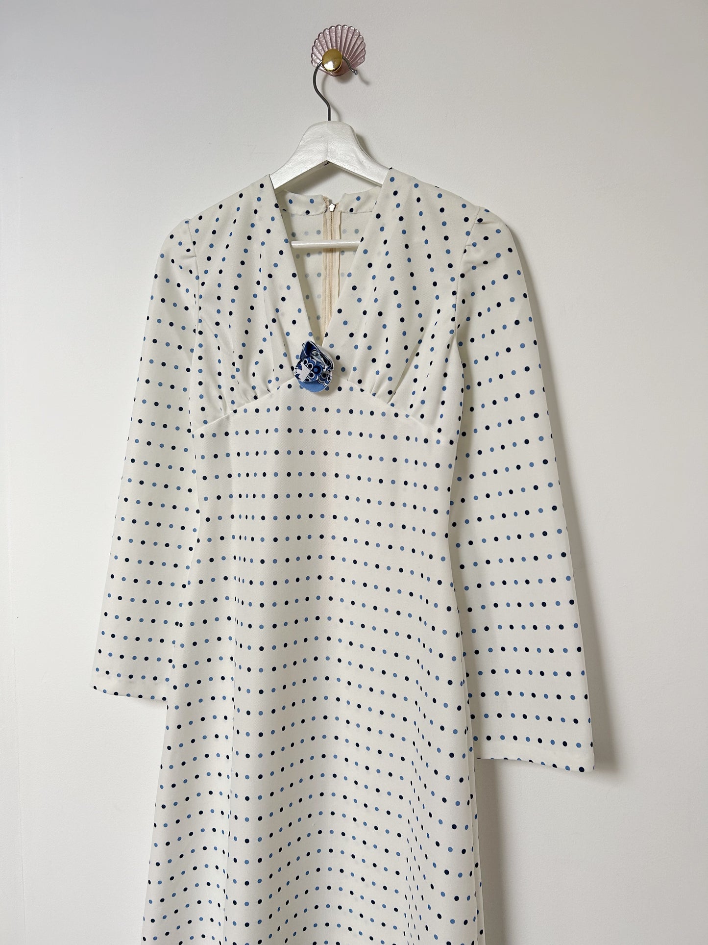 70s white and blue polka dot dress Size 34