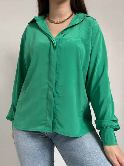 Chemise oversize vert satiné 90s Taille 40/42