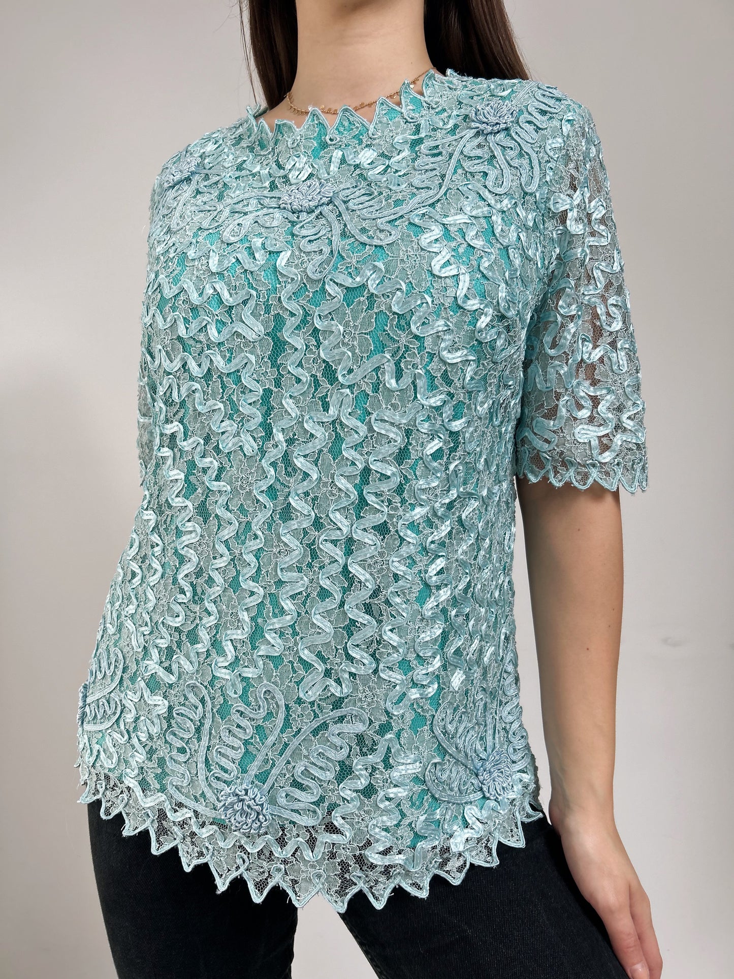 Blouse en dentelle bleu 90s Taille 38/40