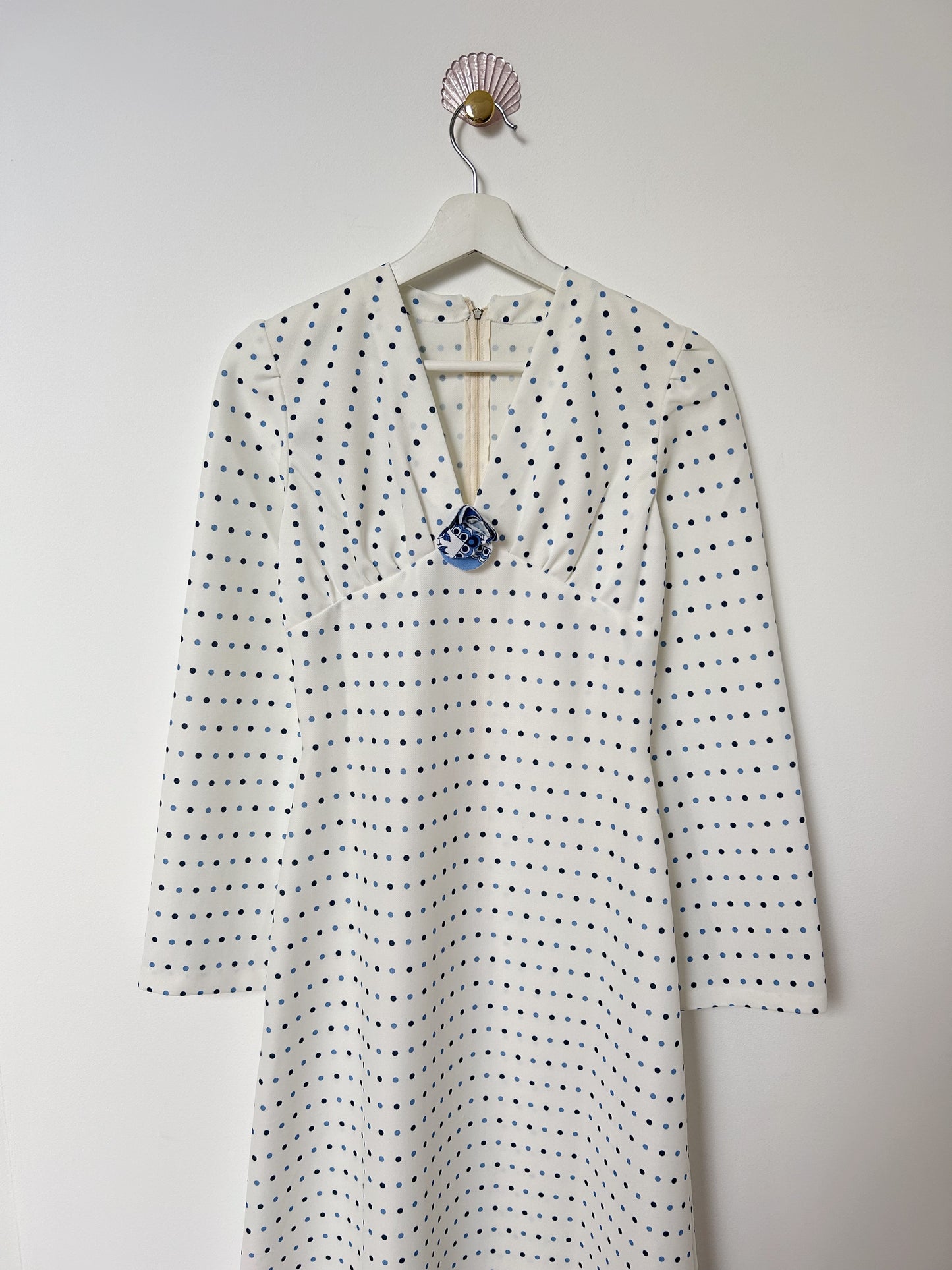 70s white and blue polka dot dress Size 34