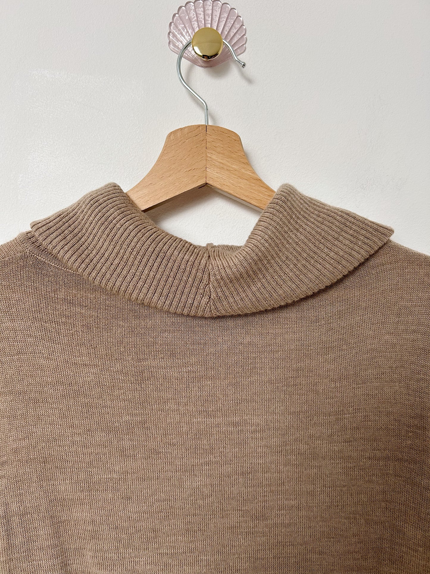 Pull col roulé beige 80s Taille 36