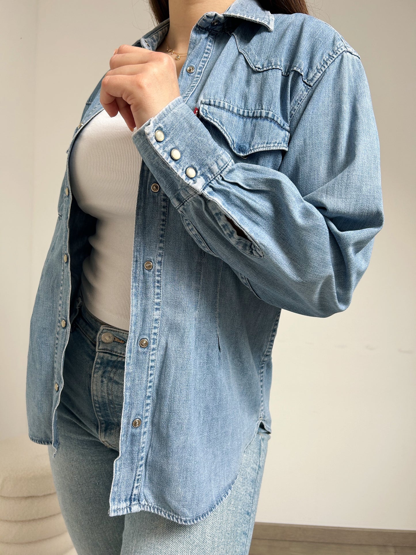 Chemise en jean cintrée 90s Taille 38