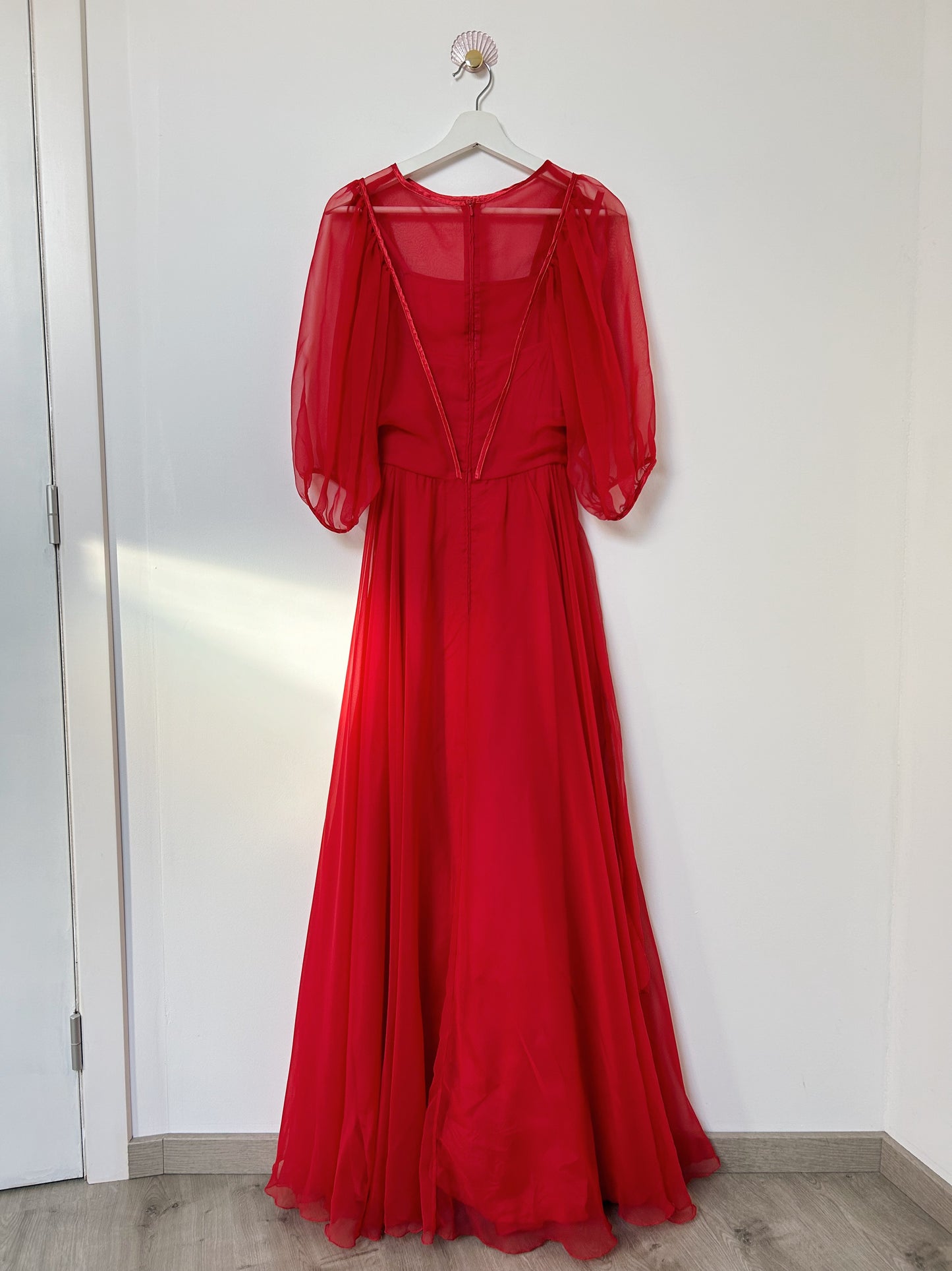 Longue robe rouge avec transparence 70s Taille 34/36