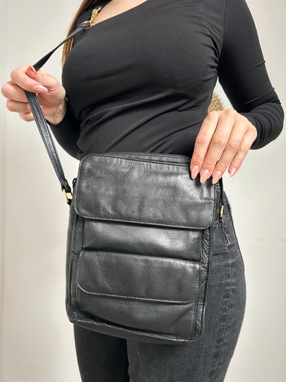 80s Black Leather Shoulder Bag