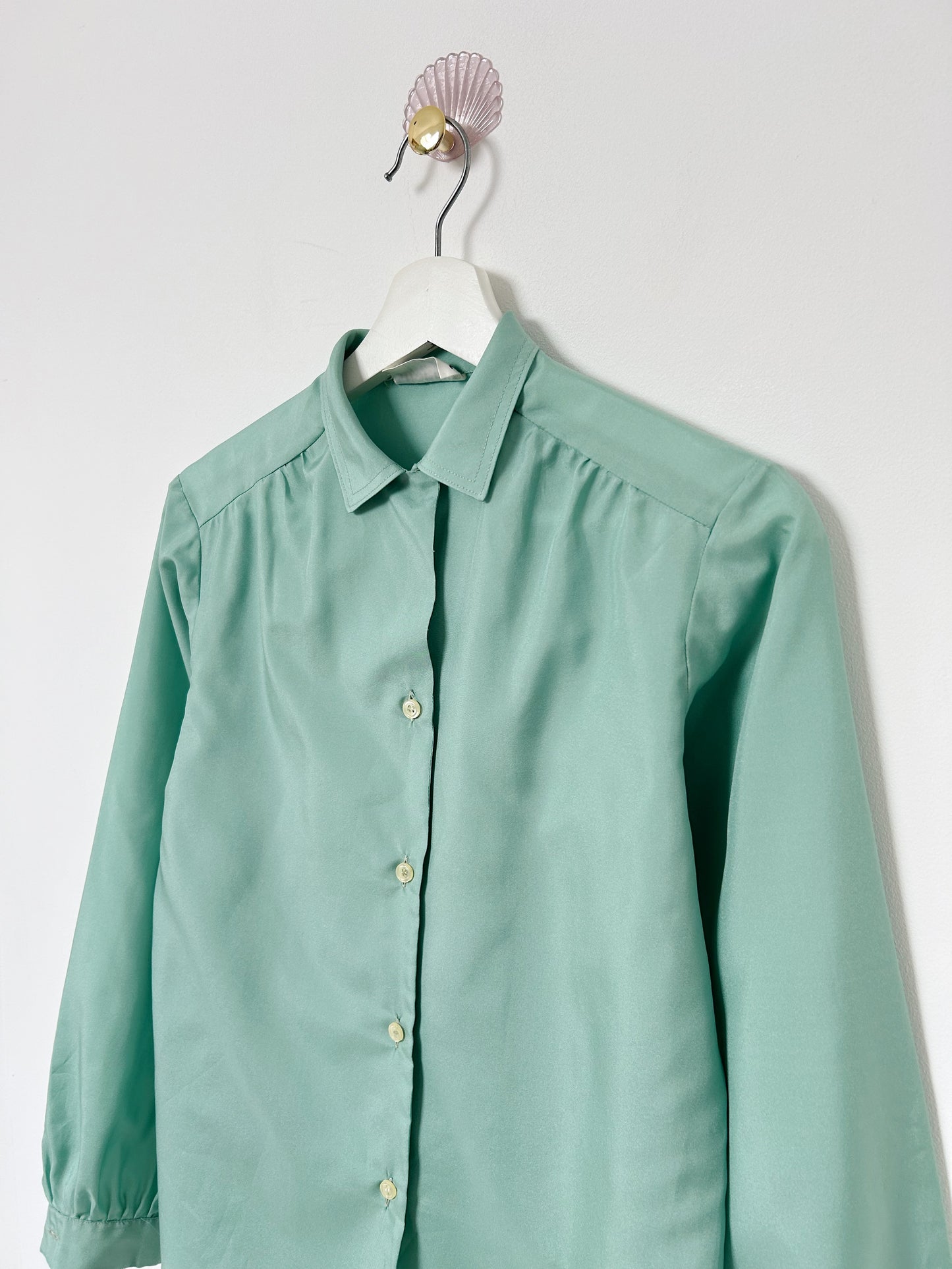 Chemise vert satiné vintage Taille 36