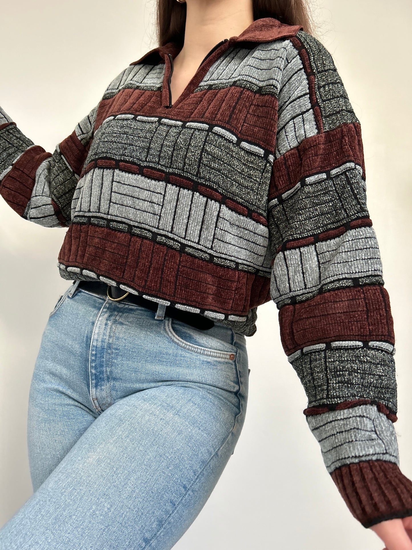 Pull bordeaux et gris en velours col zippé 90s Taille 40