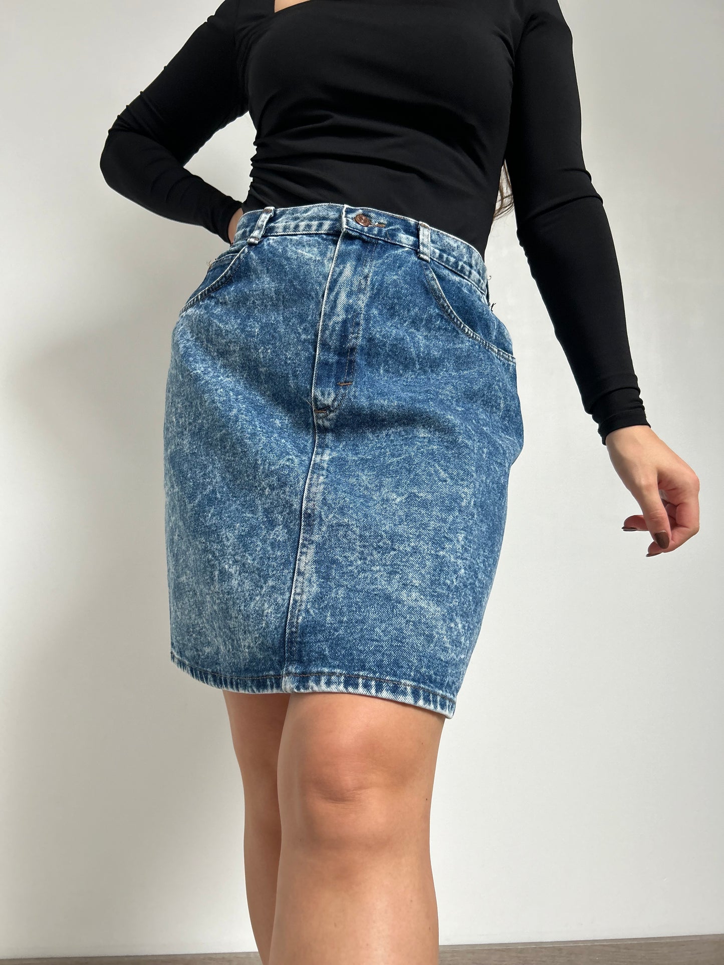 Mini jupe en jean délavé 80s Taille 38