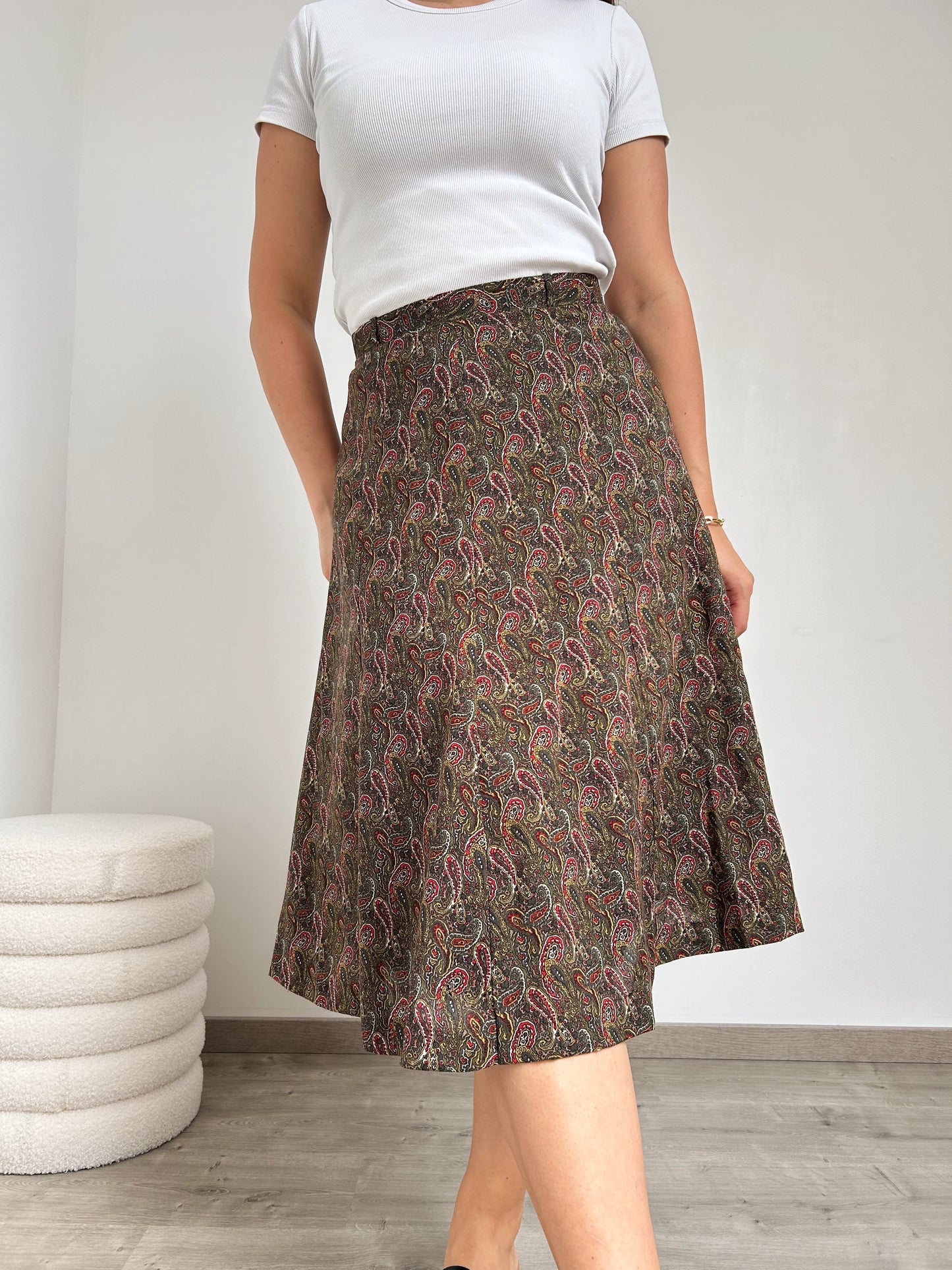 70s patterned skirt Size 38