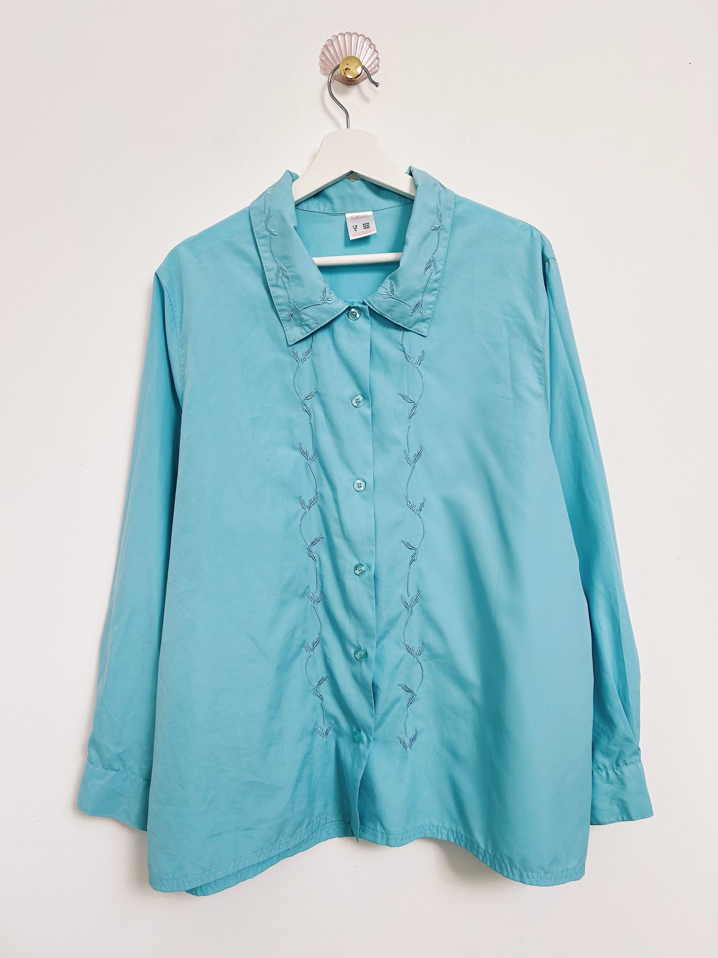 Chemise bleu brodée 90s Taille 42