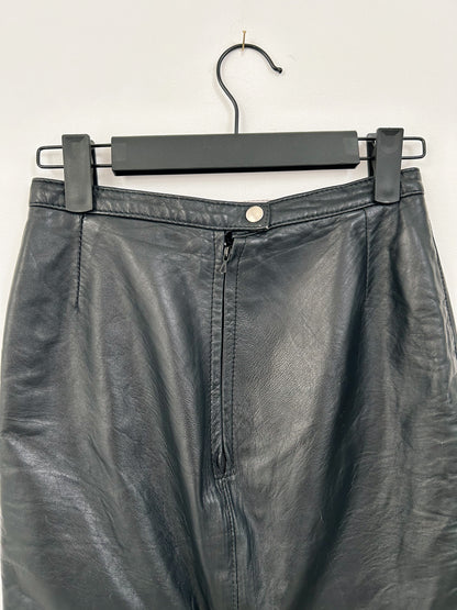 Jupe courte en cuir noir 90s Taille 34