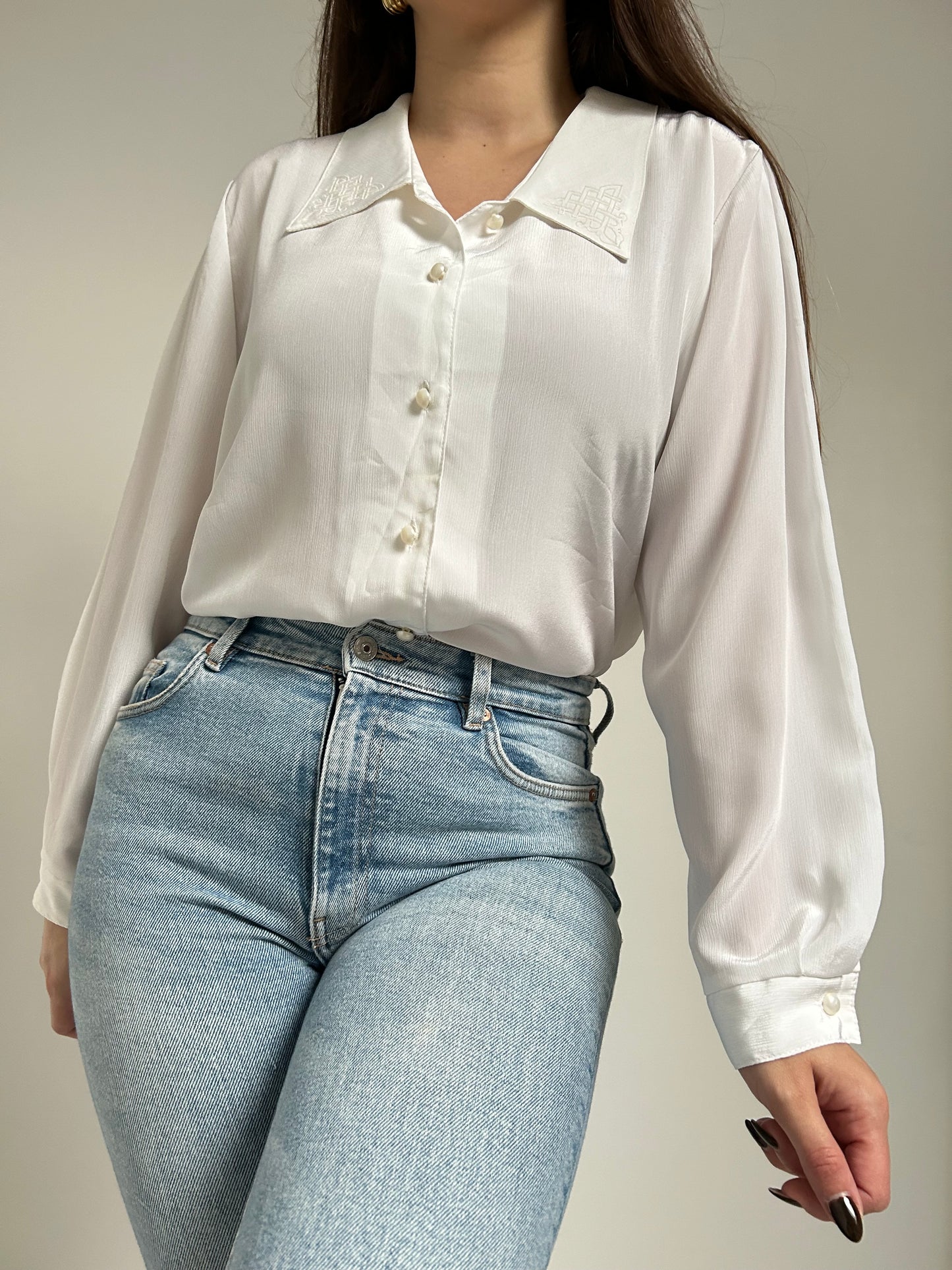 Chemise blanc satiné col brodé 90s Taille 38 à 42