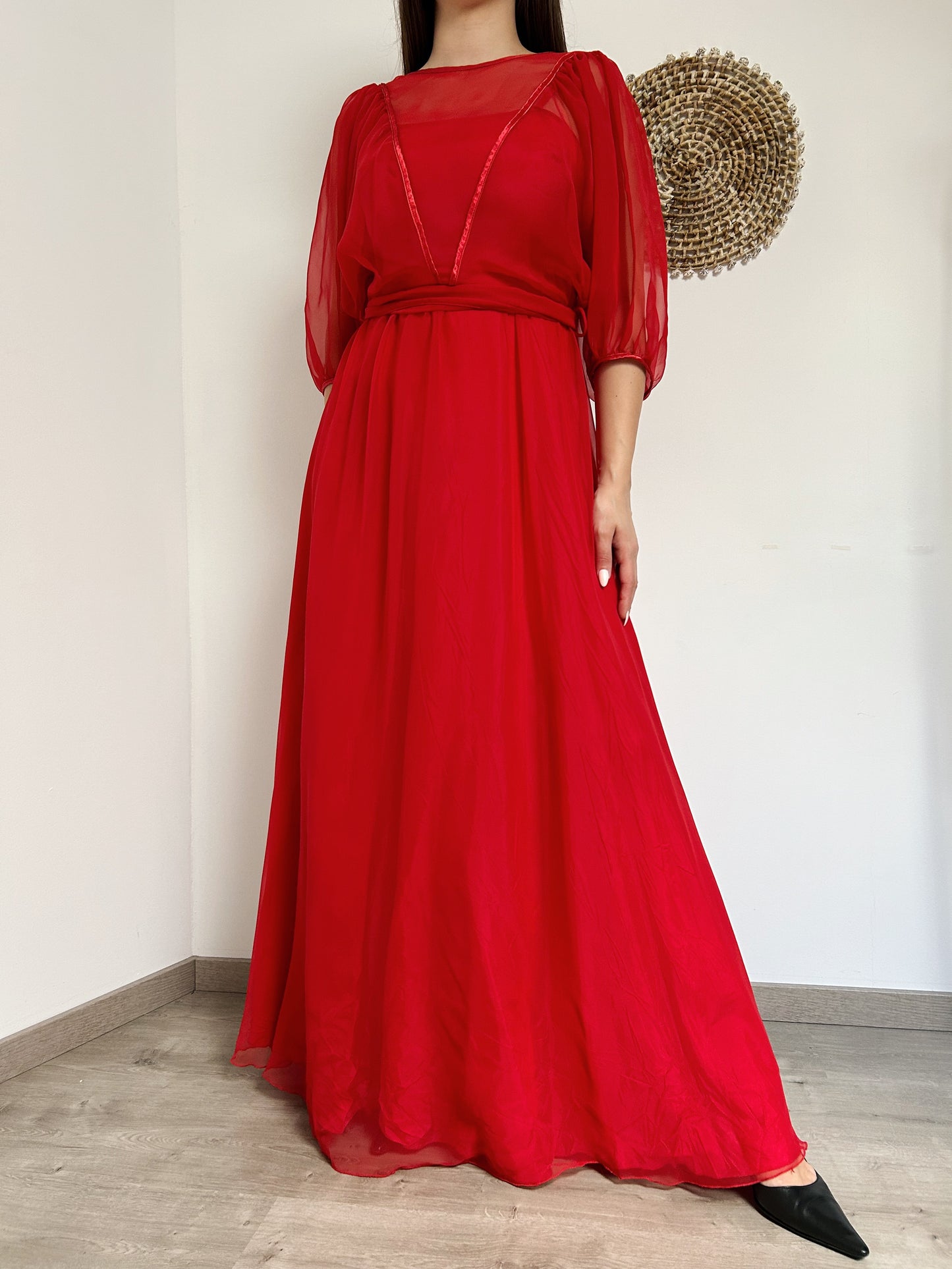 Longue robe rouge avec transparence 70s Taille 34/36