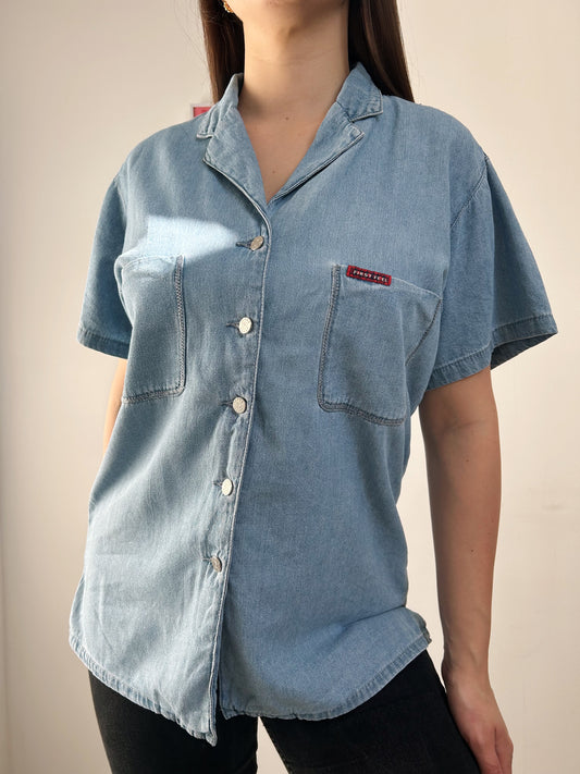 Chemise oversize manches courtes en jean bleu clair 90s Taille 36/38