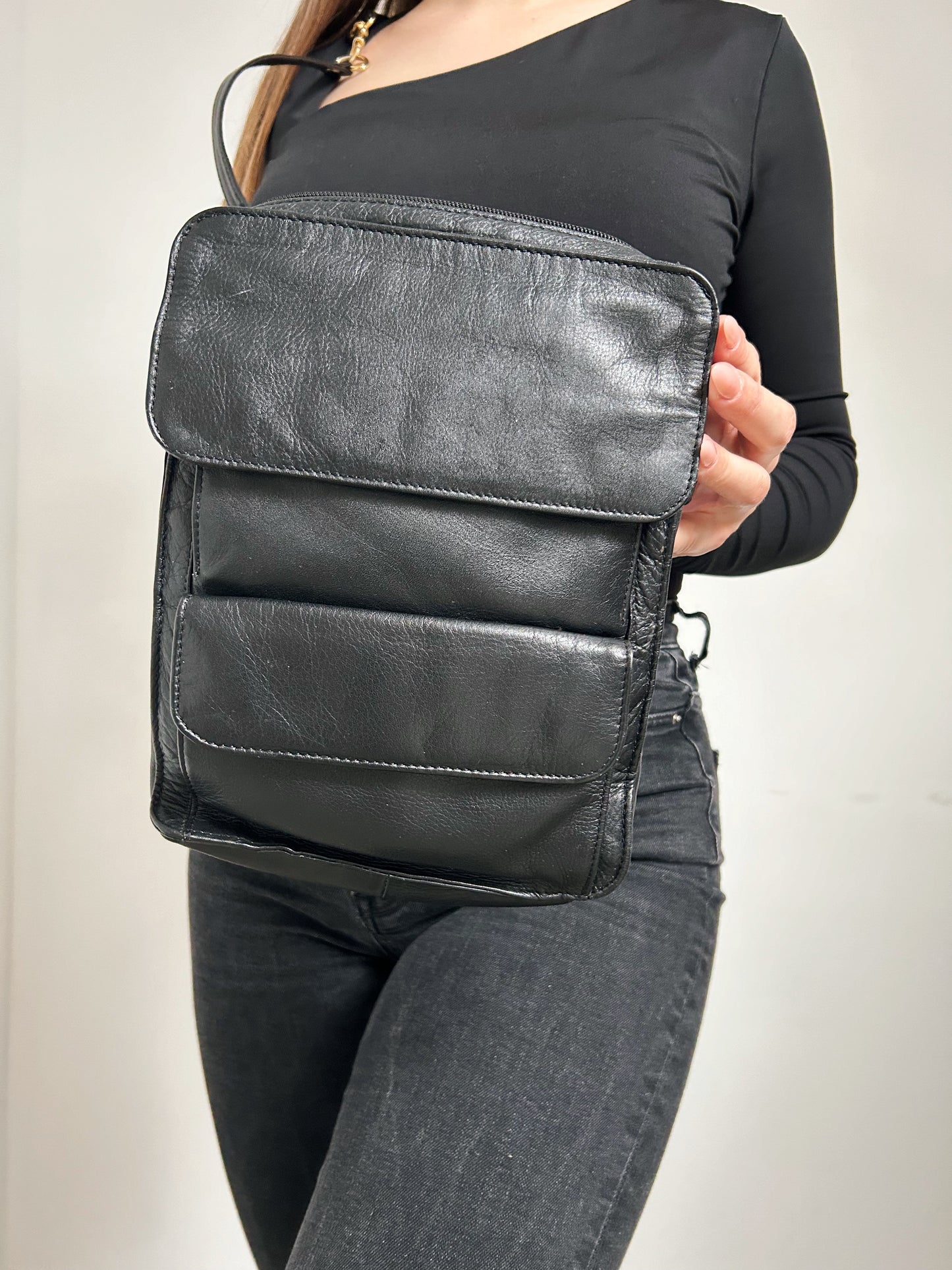 80s Black Leather Shoulder Bag