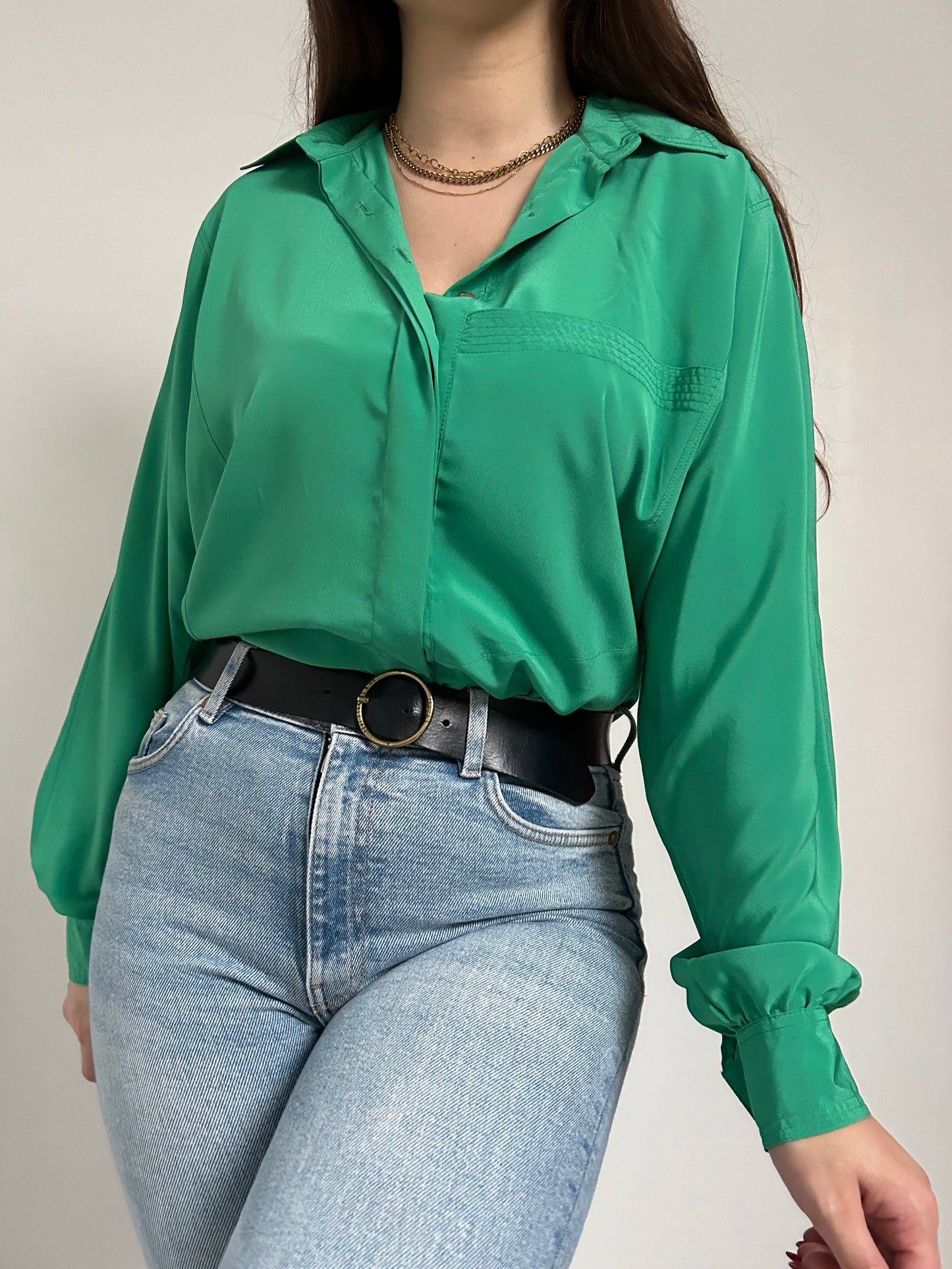 Chemise oversize vert satiné 90s Taille 40/42