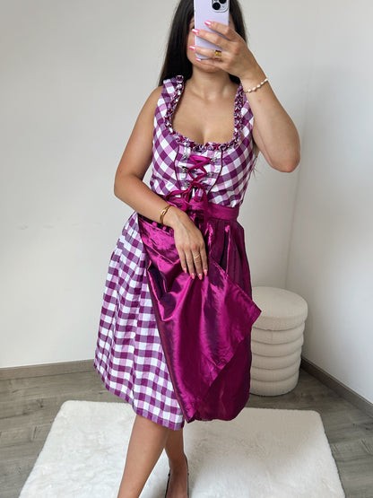 Robe autrichienne violet vintage Taille 38