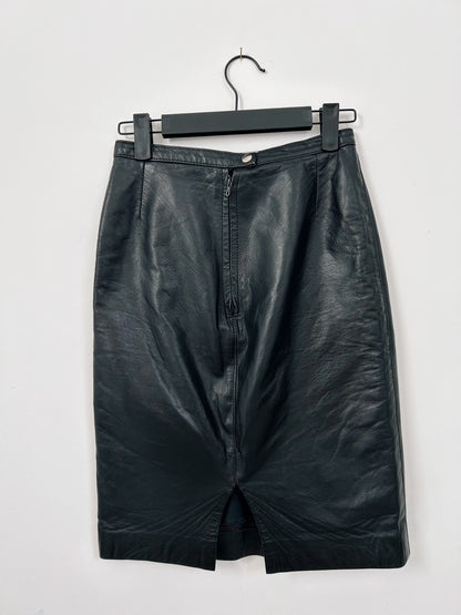 Jupe courte en cuir noir 90s Taille 34