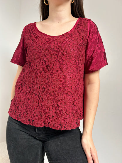 Blouse en dentelle bordeaux 90s Taille 36/38