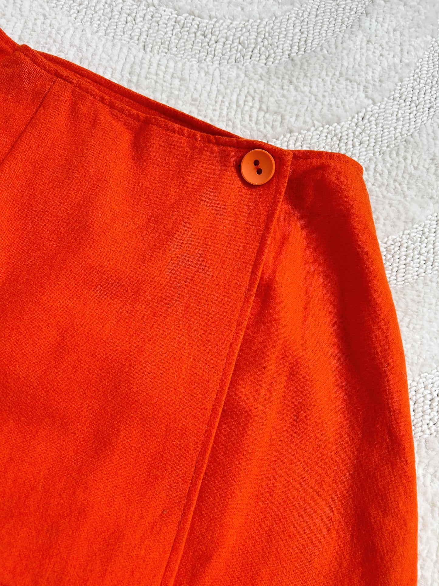 Orange wool mini skirt 70s Size 32/34